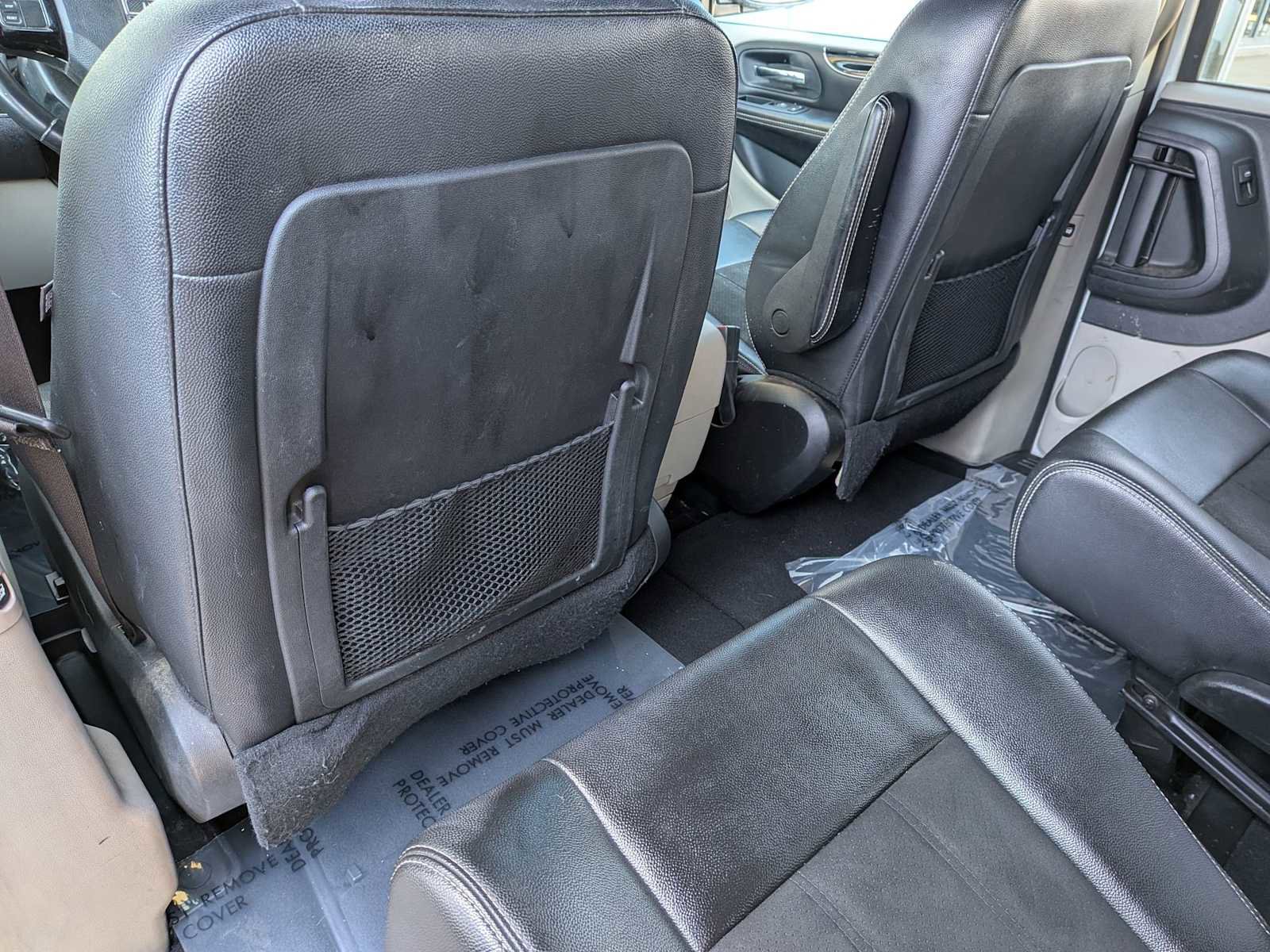 Used 2019 Dodge Grand Caravan SXT image 16