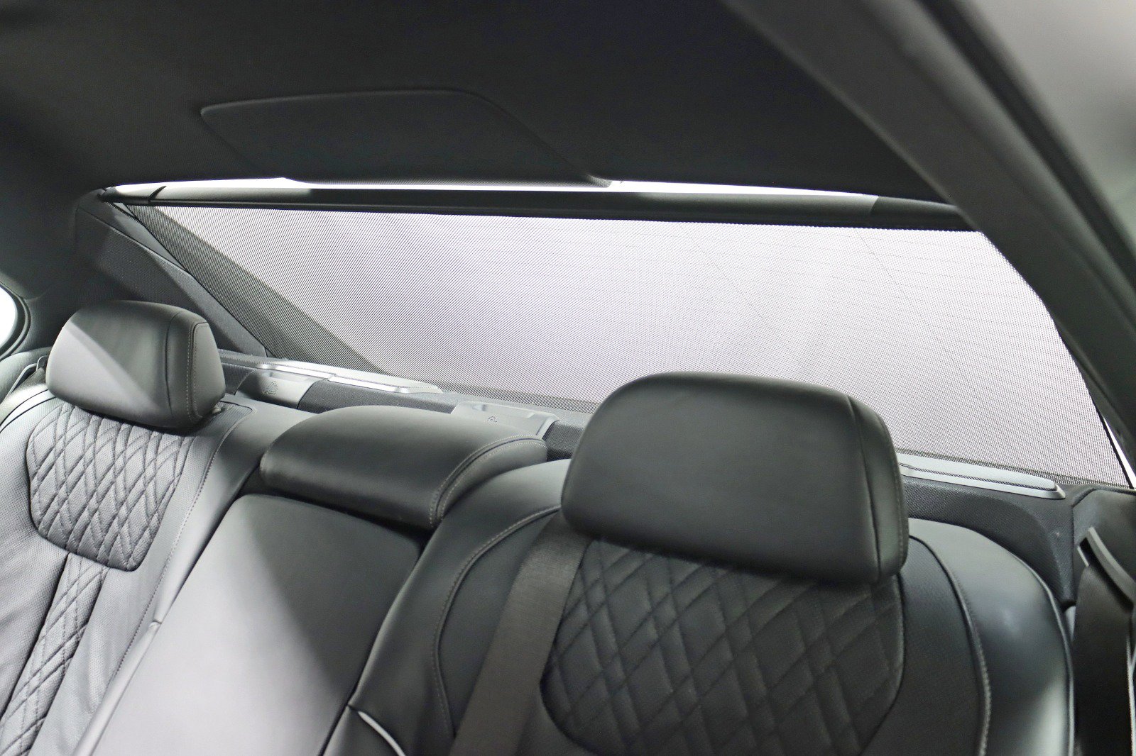 Used 2019 BMW 750i xDrive w/ M Sport Package AWD/4WD image 29