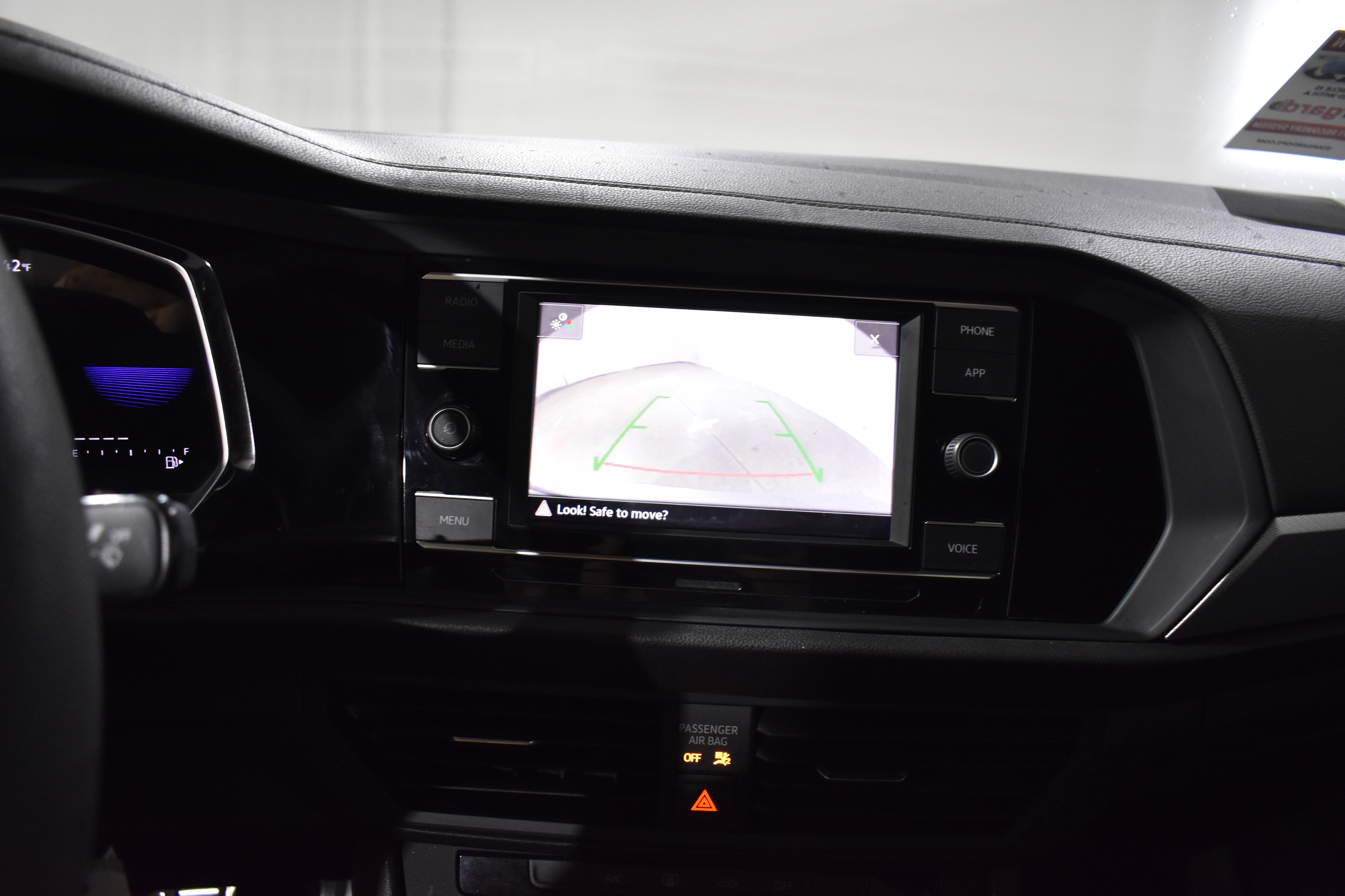 Used 2023 Volkswagen Jetta Sport image 21