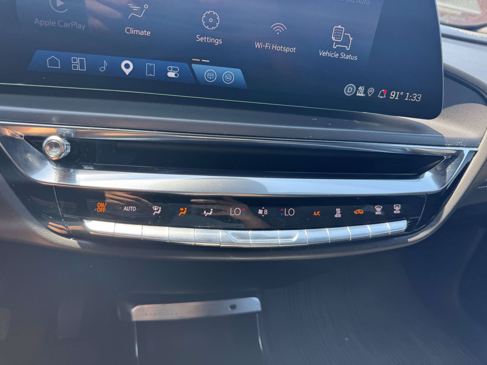 Certified 2024 Cadillac Lyriq Tech AWD/4WD image 14