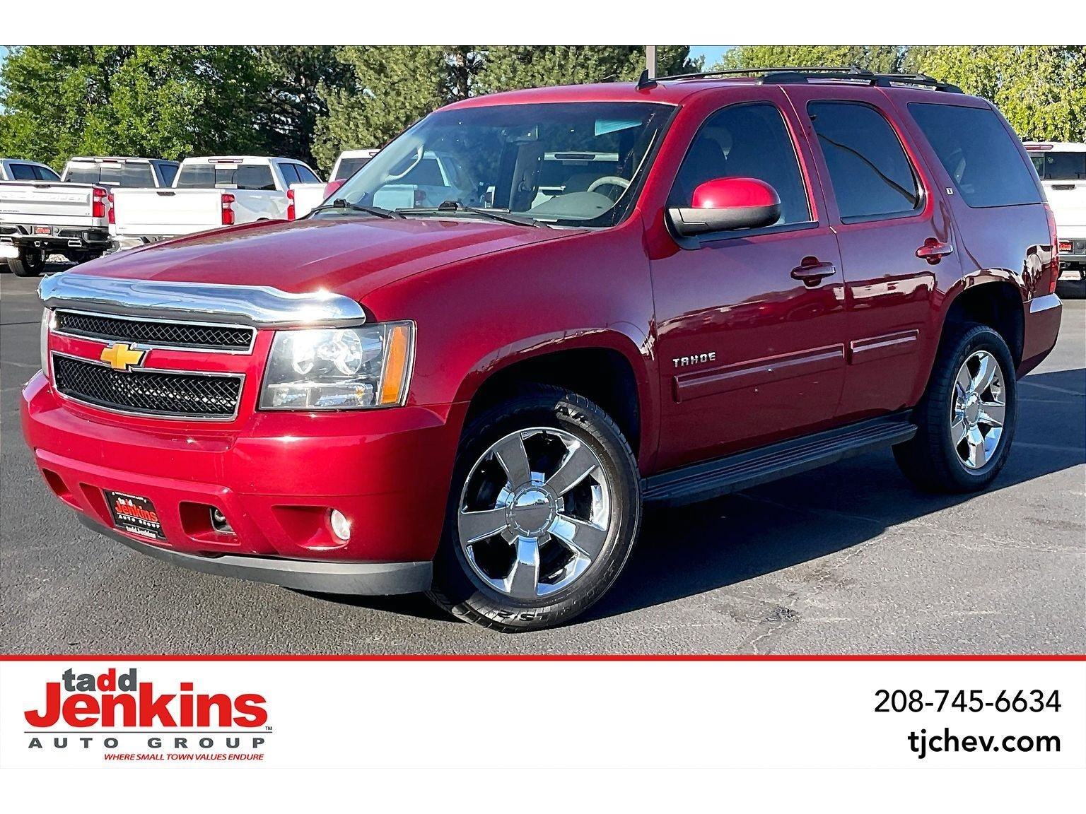 Used 2014 Chevrolet Tahoe LT w/ Luxury Package AWD/4WD image 1