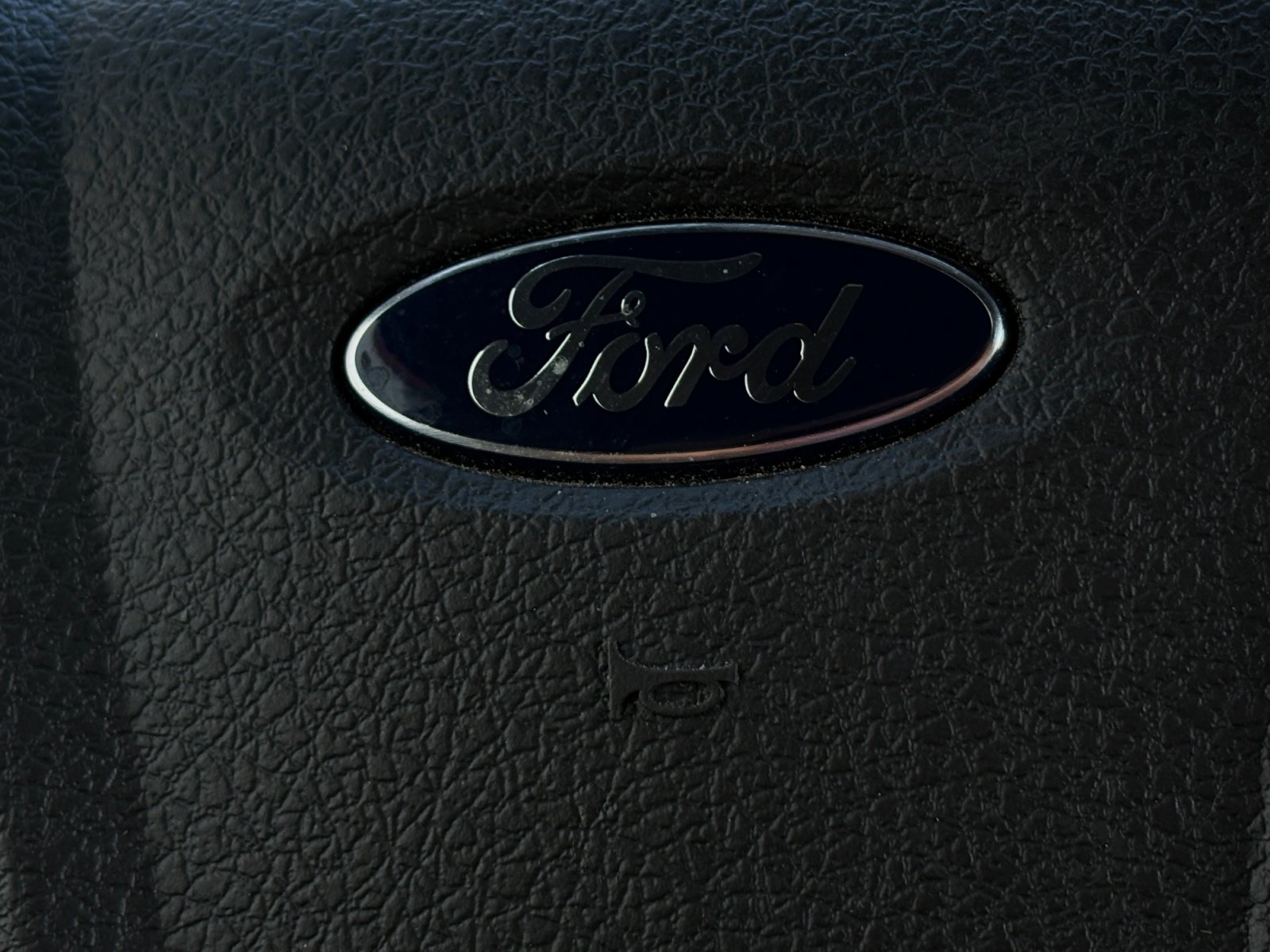 Used 2014 Ford F150 Platinum RWD image 25