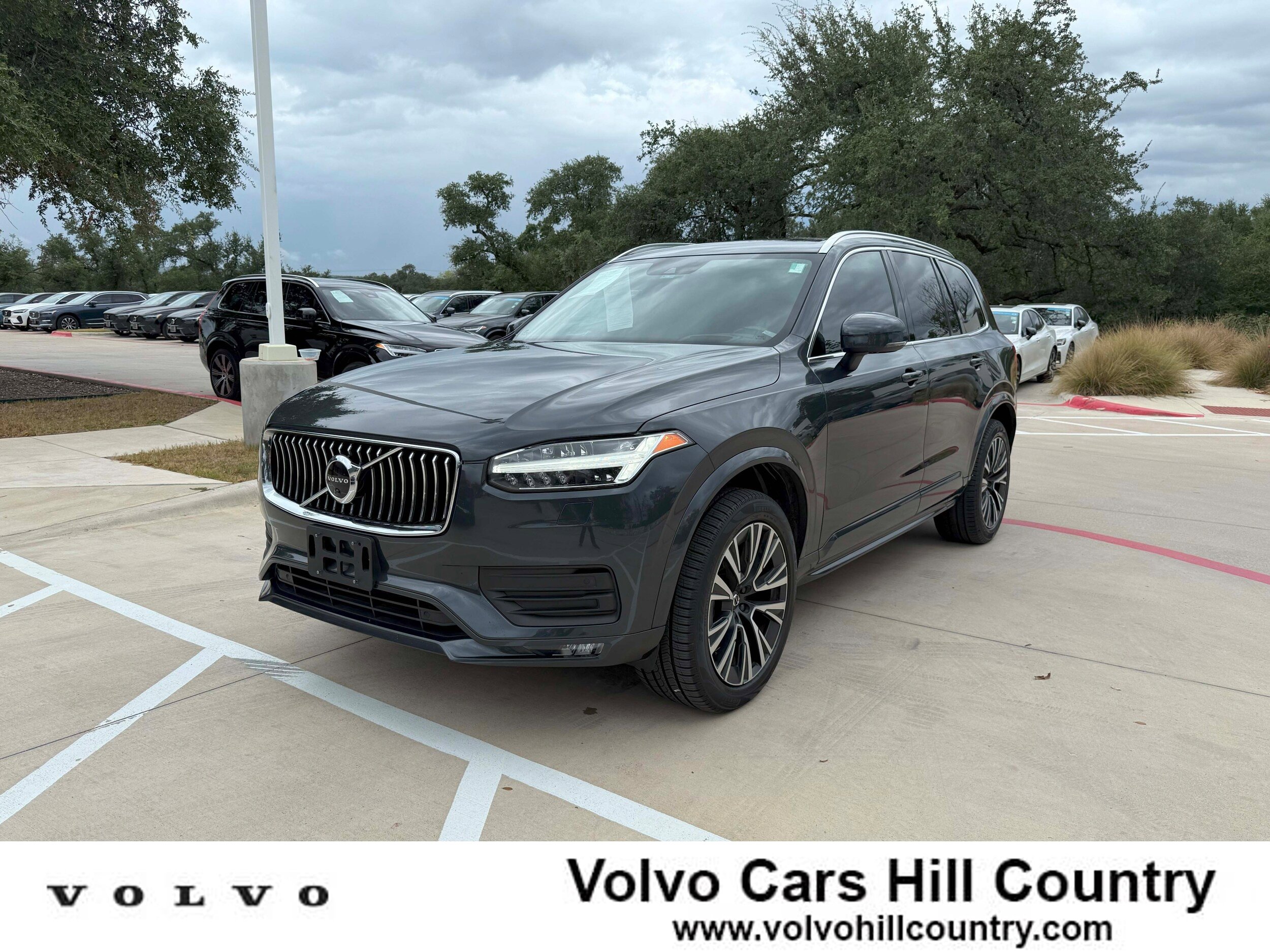 Used 2022 Volvo XC90 T6 Momentum