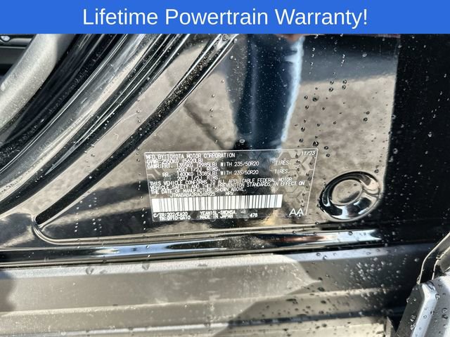 New 2024 Subaru Solterra Limited image 30