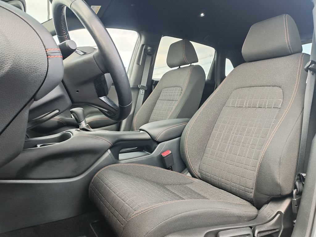 Used 2025 Honda HR-V Sport image 13