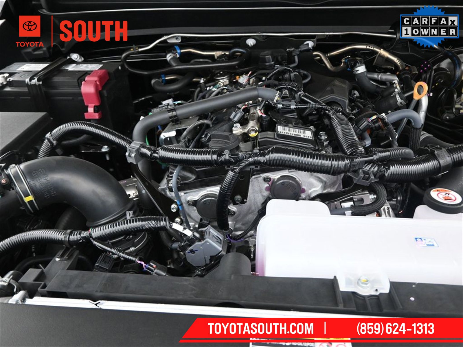 Used 2025 Toyota Tacoma SR w/ SR Upgrade Package image 35