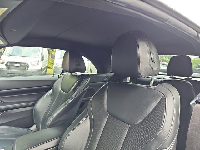 Used 2025 BMW 430i Convertible w/ Premium Package RWD image 13