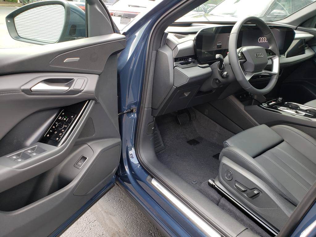 New 2027 Audi Q6 e-tron Prestige AWD/4WD image 6