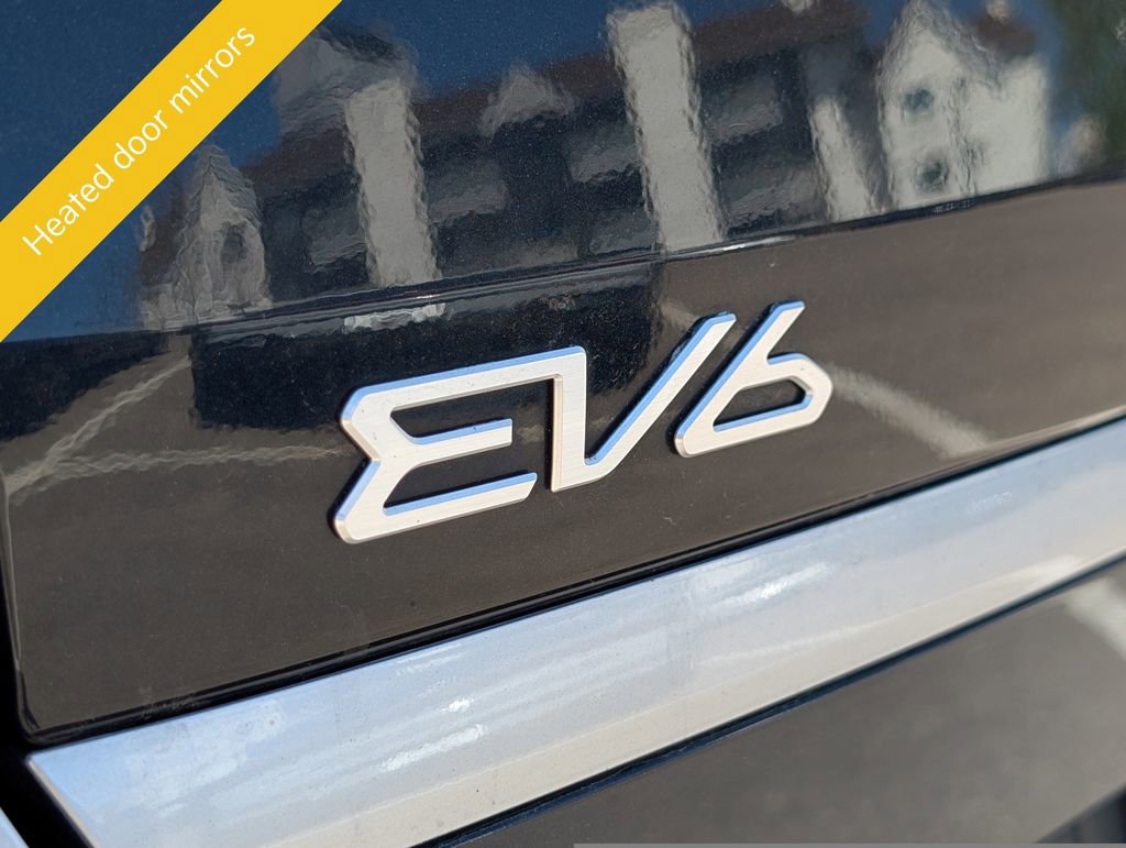 Certified 2024 Kia EV6 Light AWD/4WD image 14