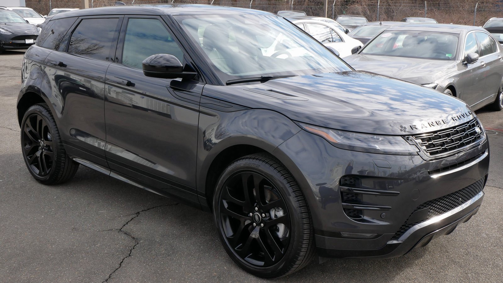 Used 2024 Land Rover Range Rover Evoque Dynamic SE image 9