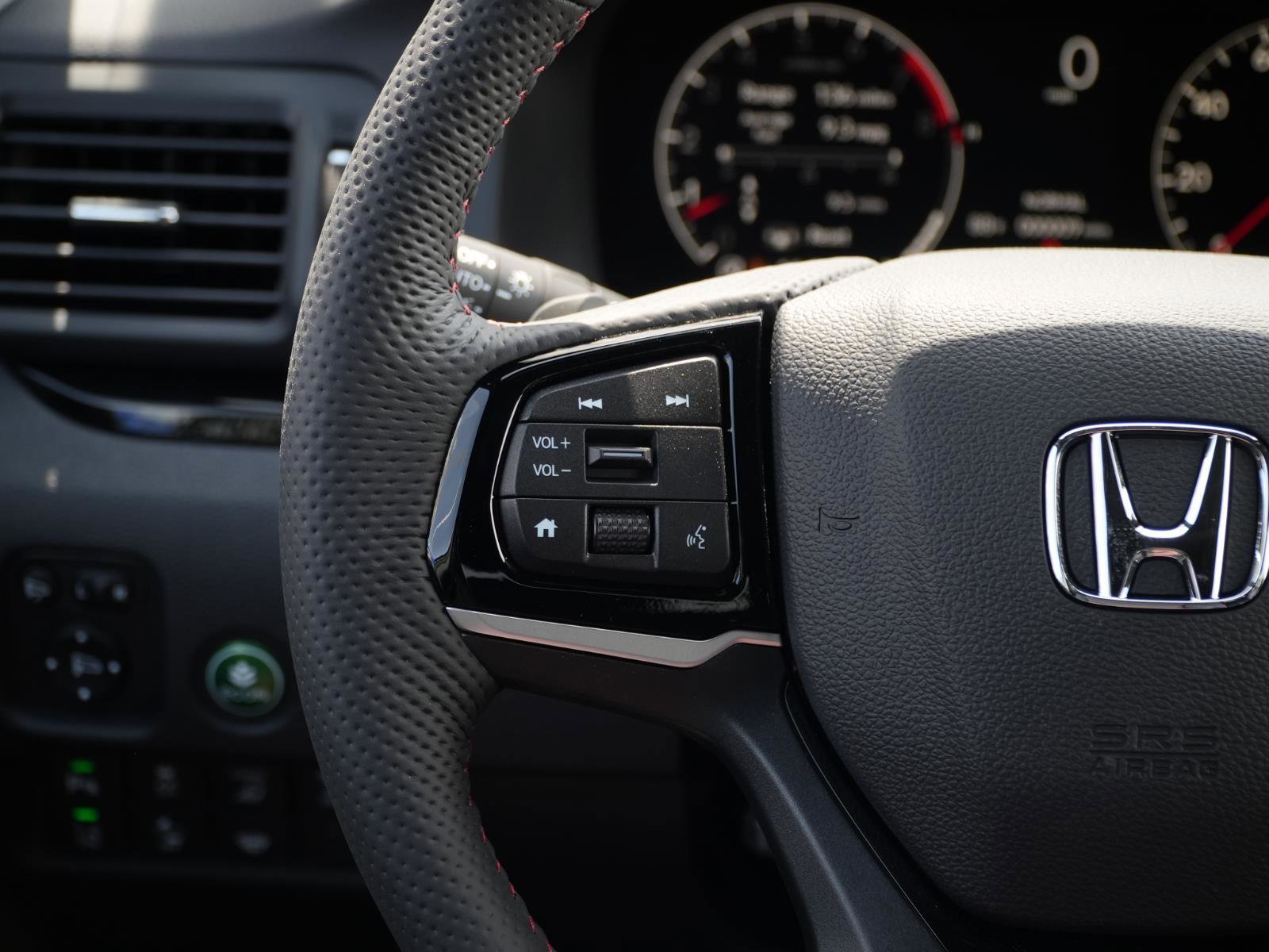 New 2026 Honda Ridgeline Black Edition image 23