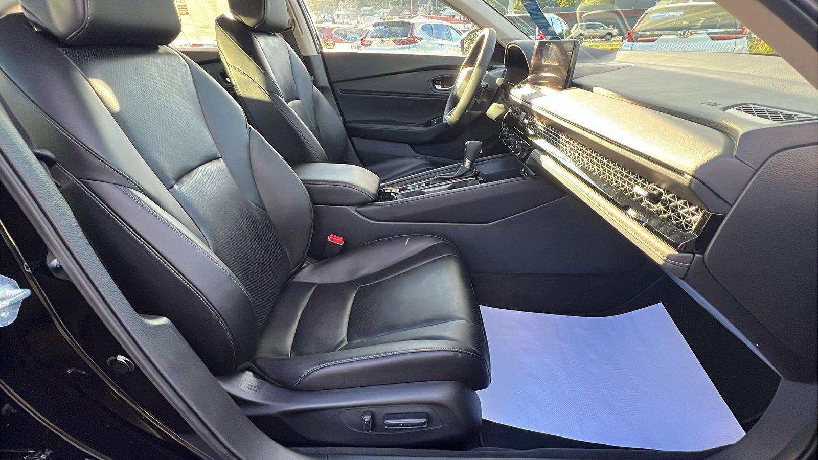 New 2026 Honda Accord Touring image 13