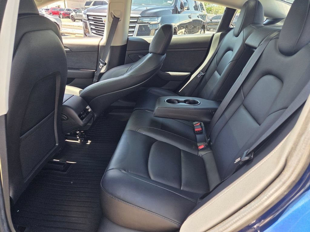Used 2021 Tesla Model 3 Long Range AWD/4WD image 6