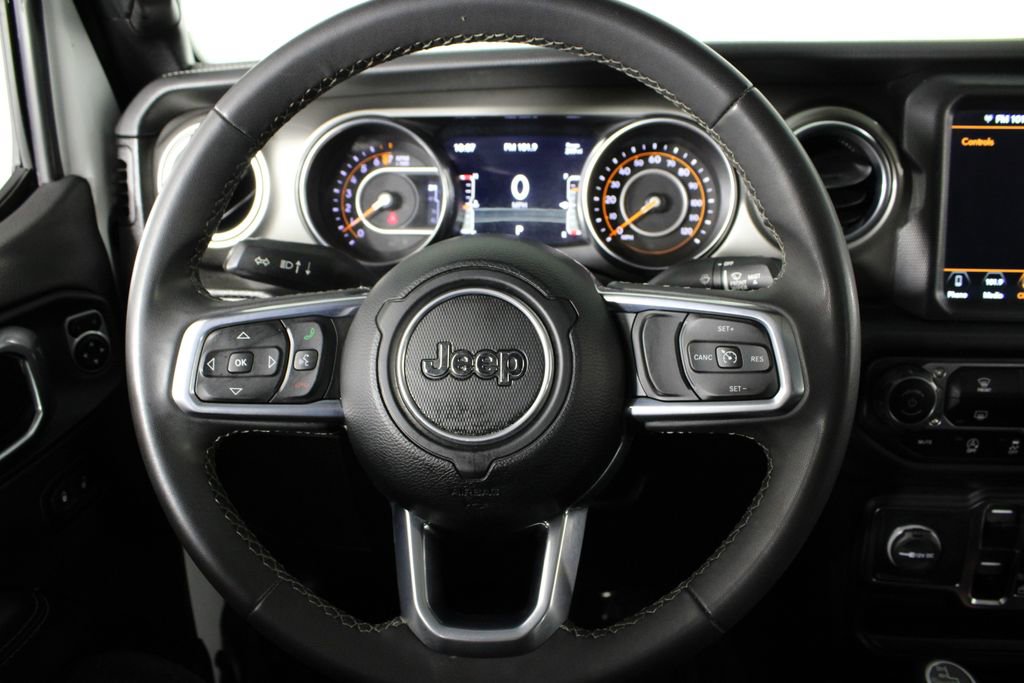 Used 2023 Jeep Gladiator Overland image 8