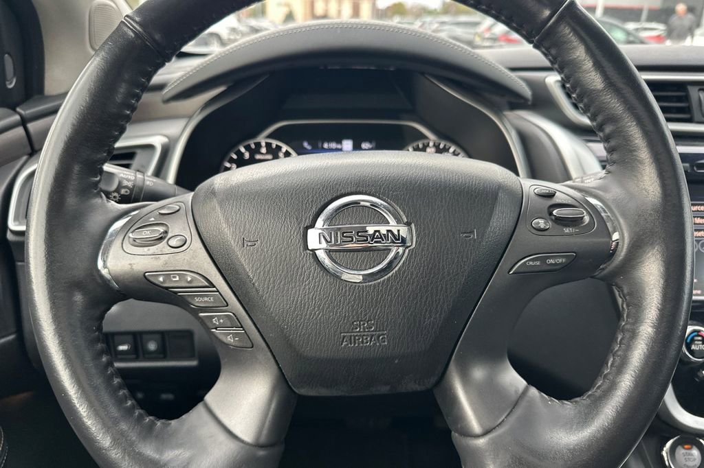 Used 2022 Nissan Murano Platinum w/ Cargo Package image 23