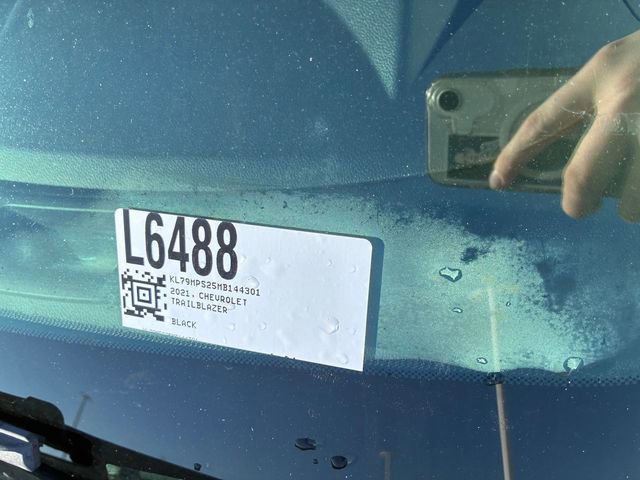 Used 2021 Chevrolet TrailBlazer LT image 31