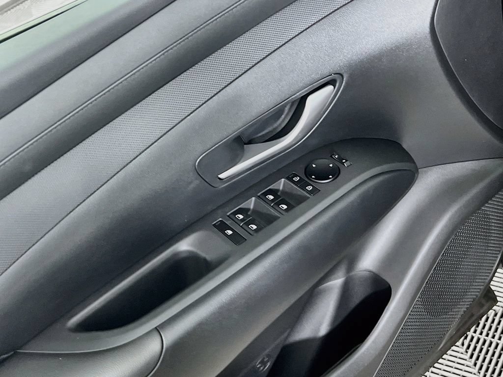 New 2026 Hyundai Tucson Blue SE AWD/4WD image 15