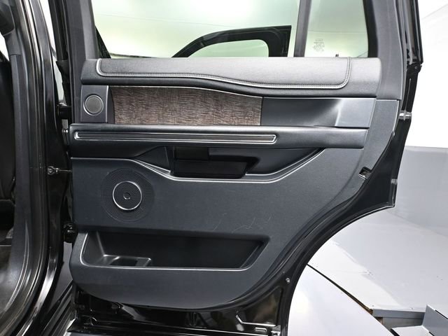 Used 2018 Ford Expedition Limited AWD/4WD image 47