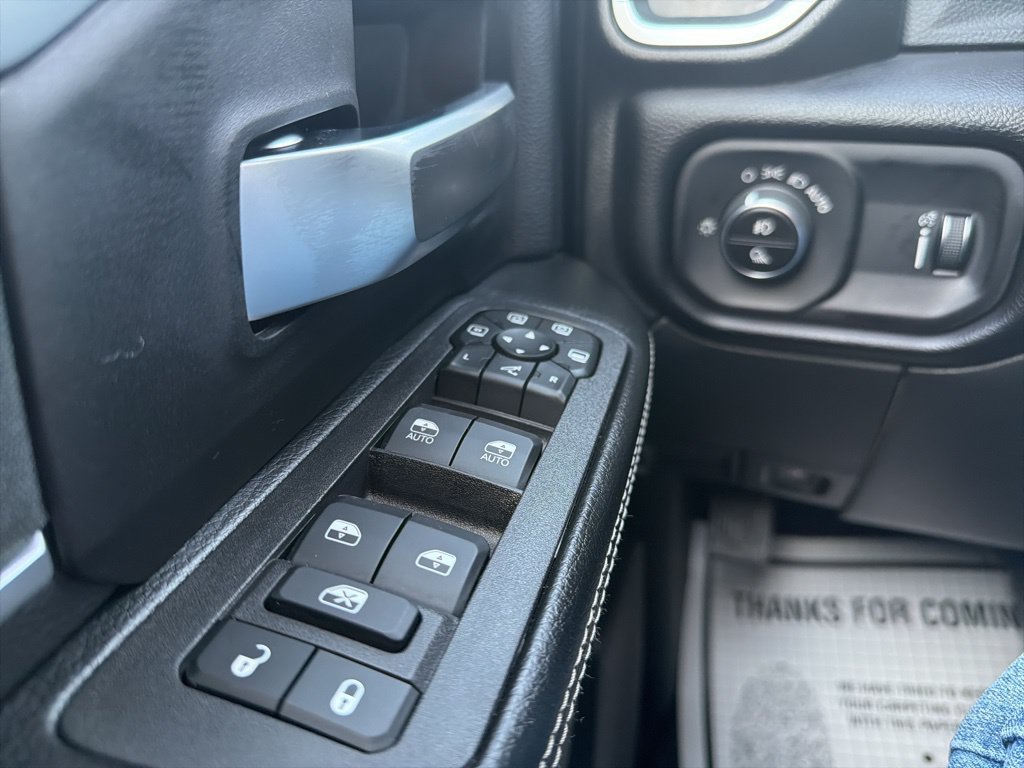 New 2026 RAM 2500 Big Horn AWD/4WD image 15