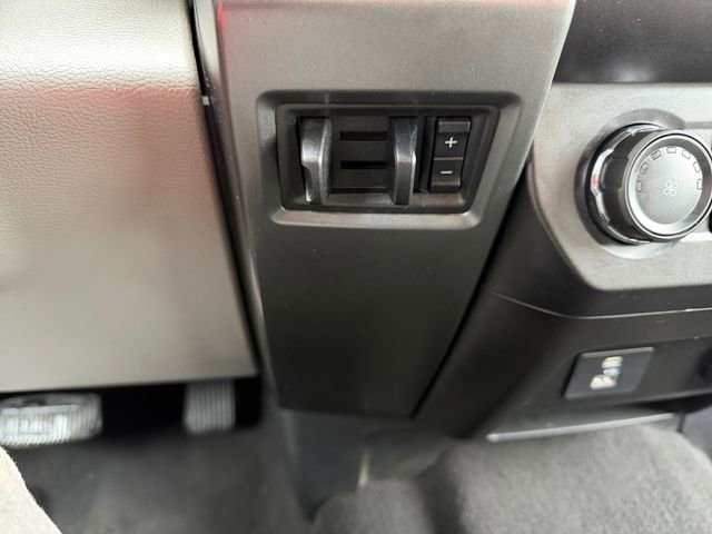 Used 2021 Ford F550 4x4 Crew Cab Super Duty image 23