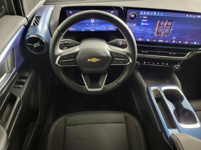 Used 2025 Chevrolet Equinox EV LT FWD image 23