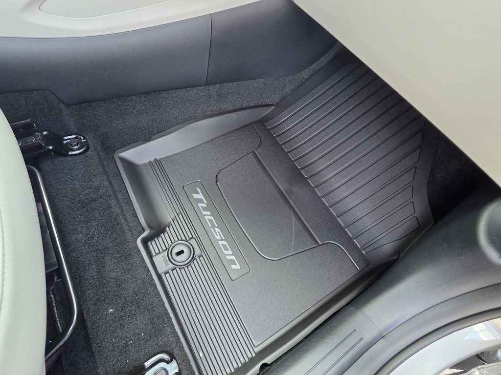 New 2026 Hyundai Tucson SEL image 13