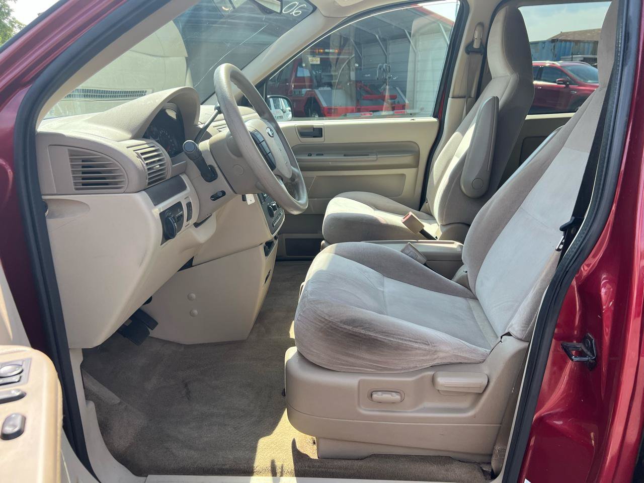 Used 2004 Ford Freestar SES FWD image 10