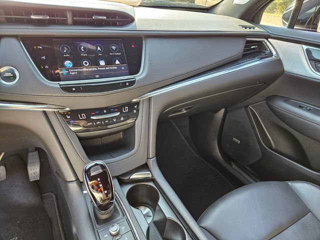 Certified 2022 Cadillac XT5 Premium Luxury w/ Technology Package AWD/4WD image 21