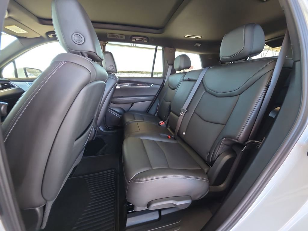Certified 2023 Cadillac XT6 Premium Luxury image 26