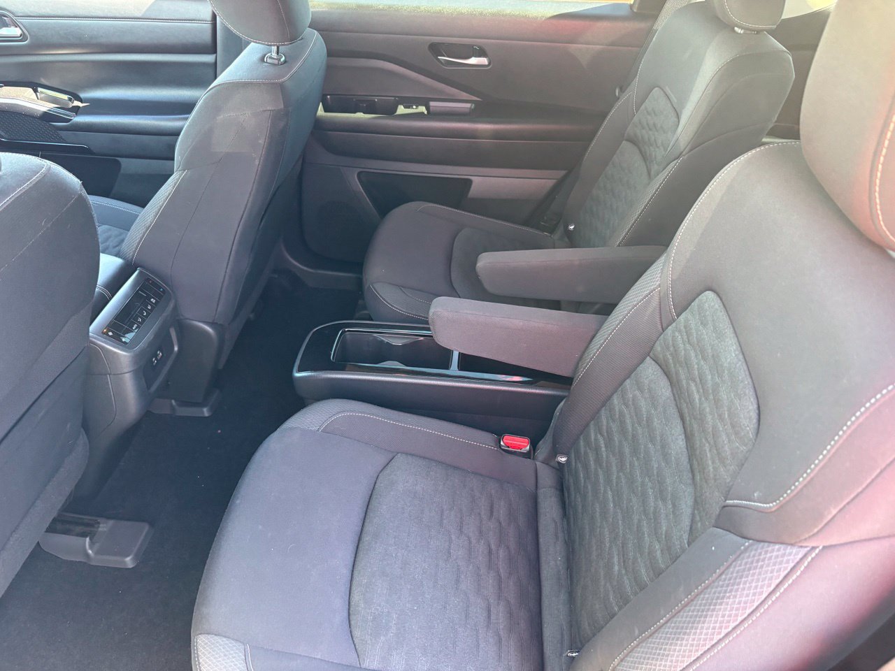 Certified 2022 Nissan Pathfinder SV w/ SV Premium Package FWD image 20