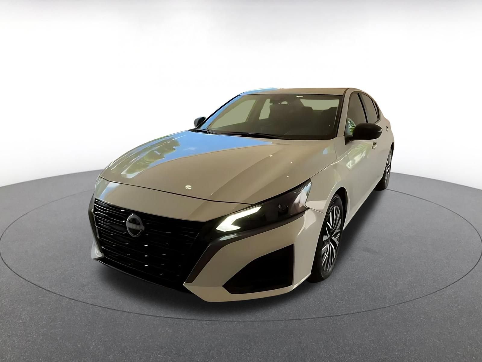 Used 2026 Nissan Altima 2.5 SV FWD image 5
