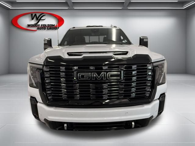 New 2026 GMC Sierra 3500 Denali Ultimate AWD/4WD image 2