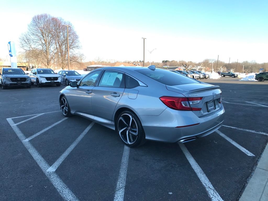 Used 2018 Honda Accord Sport image 10