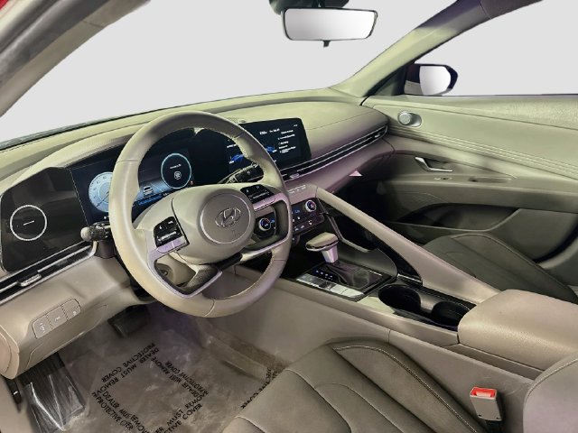 Used 2023 Hyundai Elantra SEL w/ Convenience Package FWD image 22