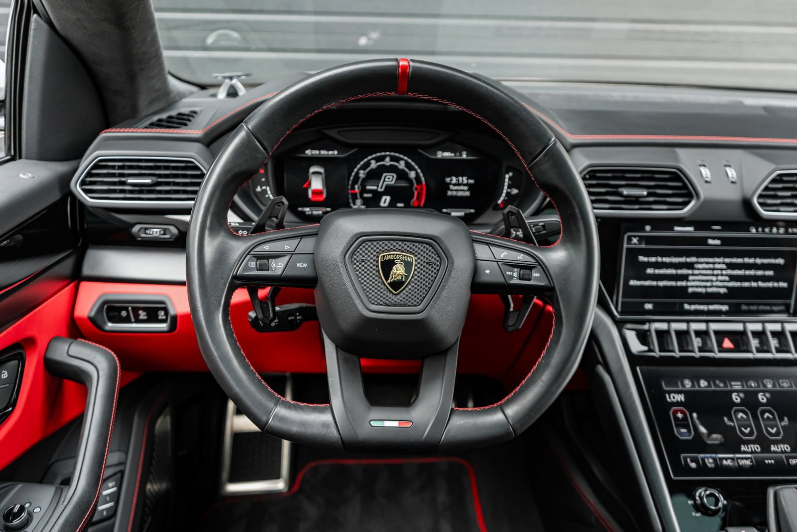Used 2023 Lamborghini Urus S AWD/4WD image 29