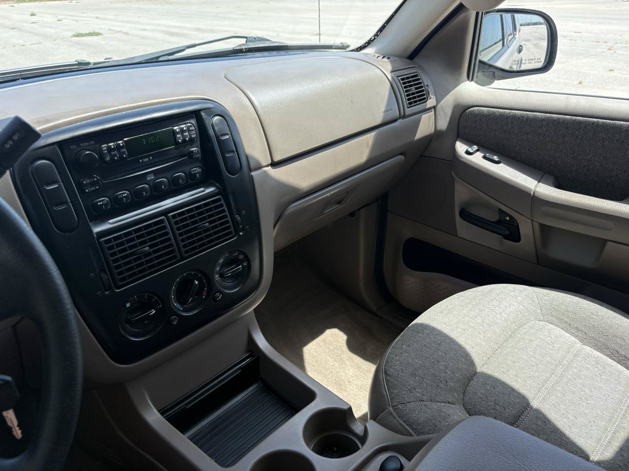 Used 2004 Ford Explorer XLS RWD image 47