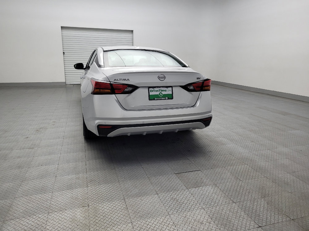 Used 2024 Nissan Altima 2.5 SV image 6