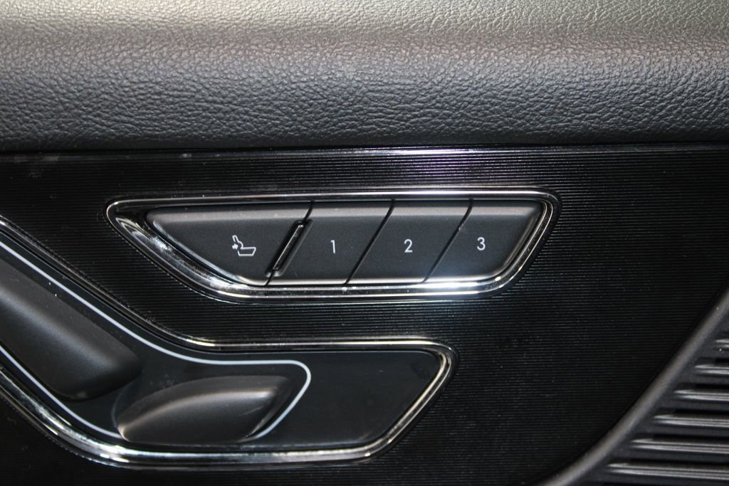 Used 2022 Lincoln Corsair Reserve w/ Equipment Group 201A image 42