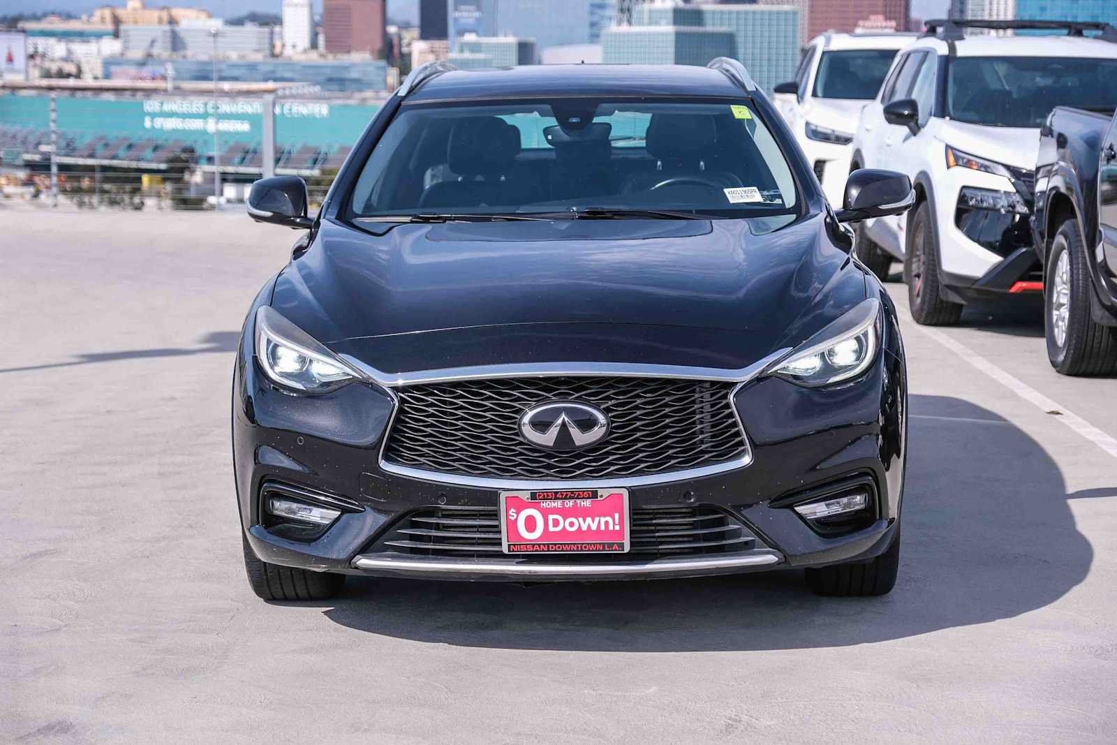 Used 2019 INFINITI QX30 w/ Cargo Package FWD image 2