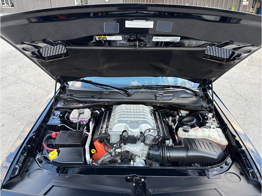 Used 2015 Dodge Challenger SRT Hellcat image 46