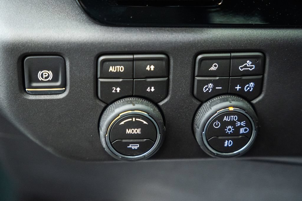 Used 2026 Chevrolet Silverado 1500 ZR2 AWD/4WD image 52