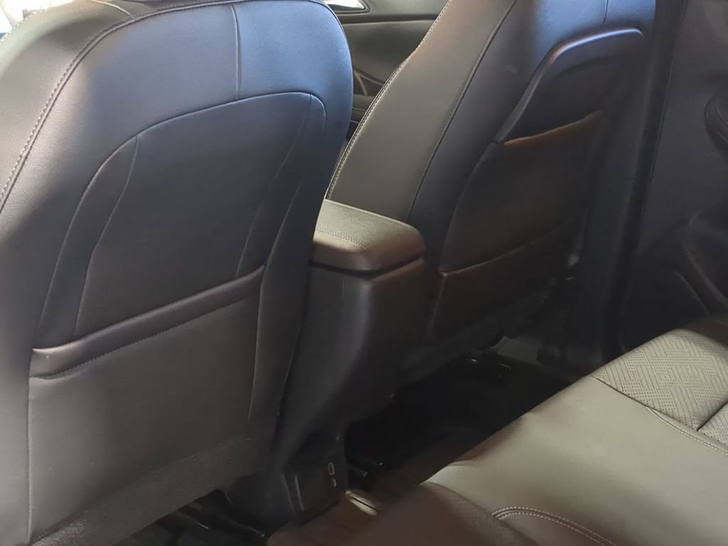 Used 2023 Buick Encore GX Essence w/ Experience Buick Package image 22