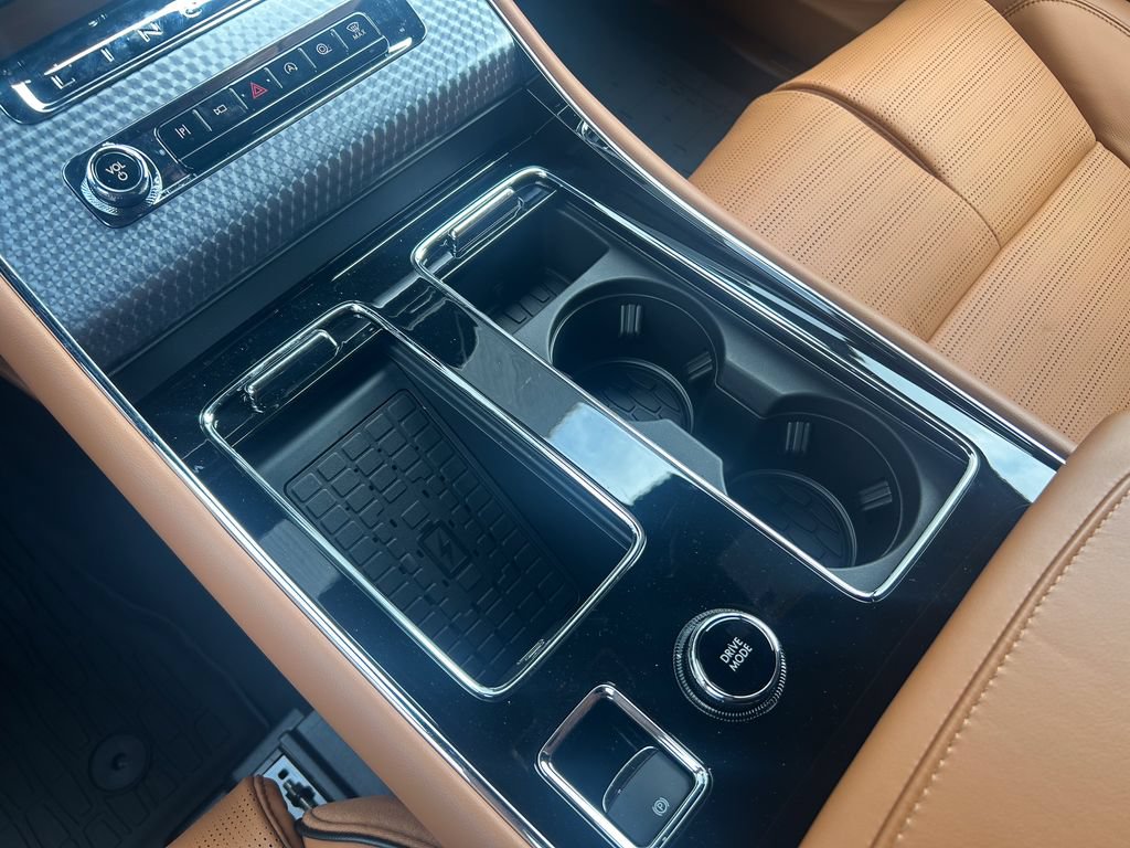 New 2026 Lincoln Aviator Black Label w/ Dynamic Handling Package AWD/4WD image 41