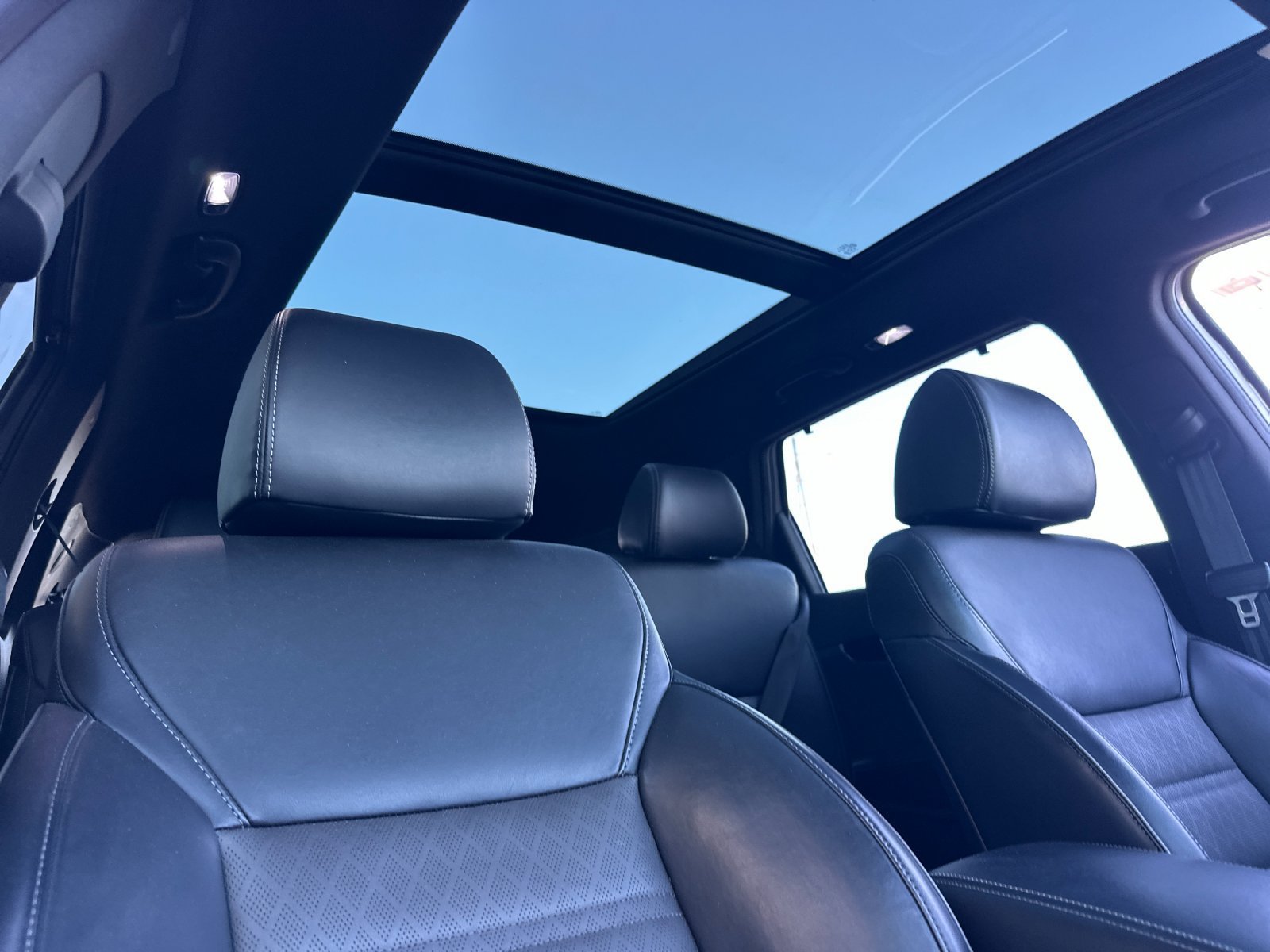 Used 2019 Kia Sorento SX AWD/4WD image 15