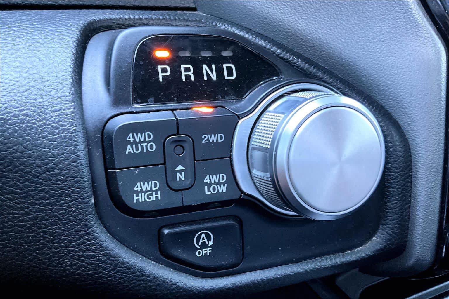 Used 2023 RAM 1500 Laramie AWD/4WD image 29