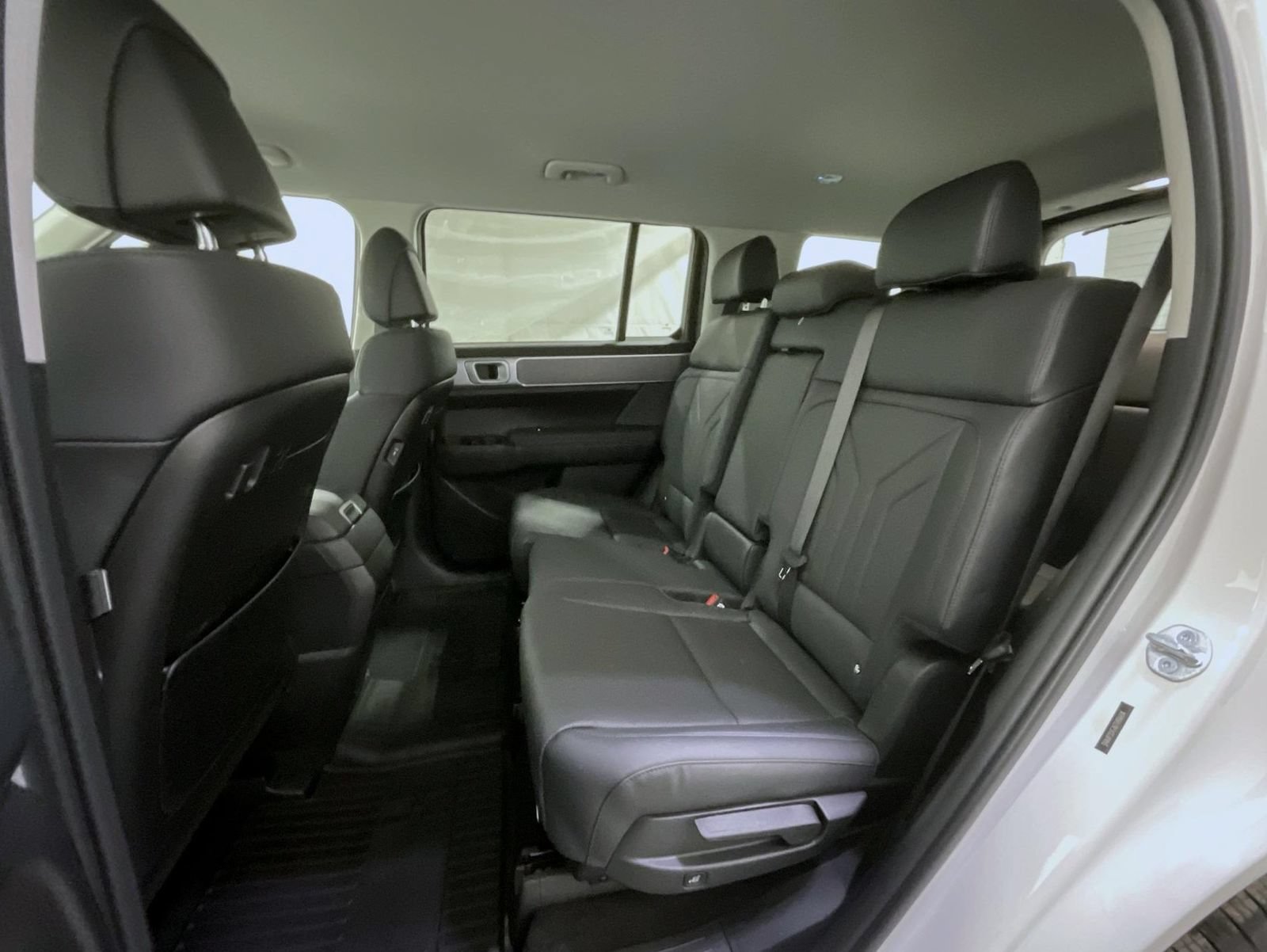 New 2026 Hyundai Santa Fe SEL AWD/4WD image 19