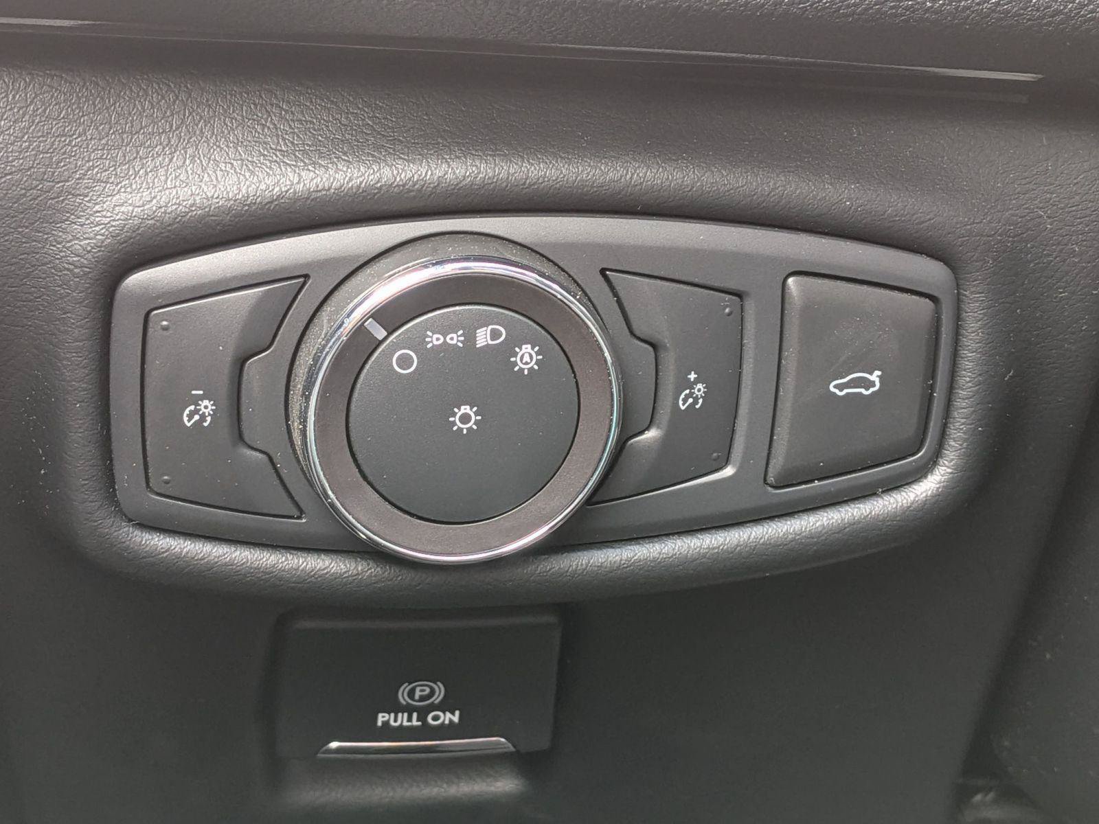 Used 2020 Lincoln MKZ Reserve FWD image 24