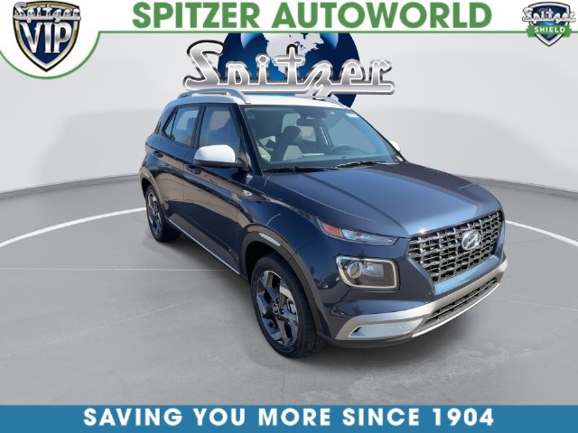 New 2026 Hyundai Venue SEL FWD image 3