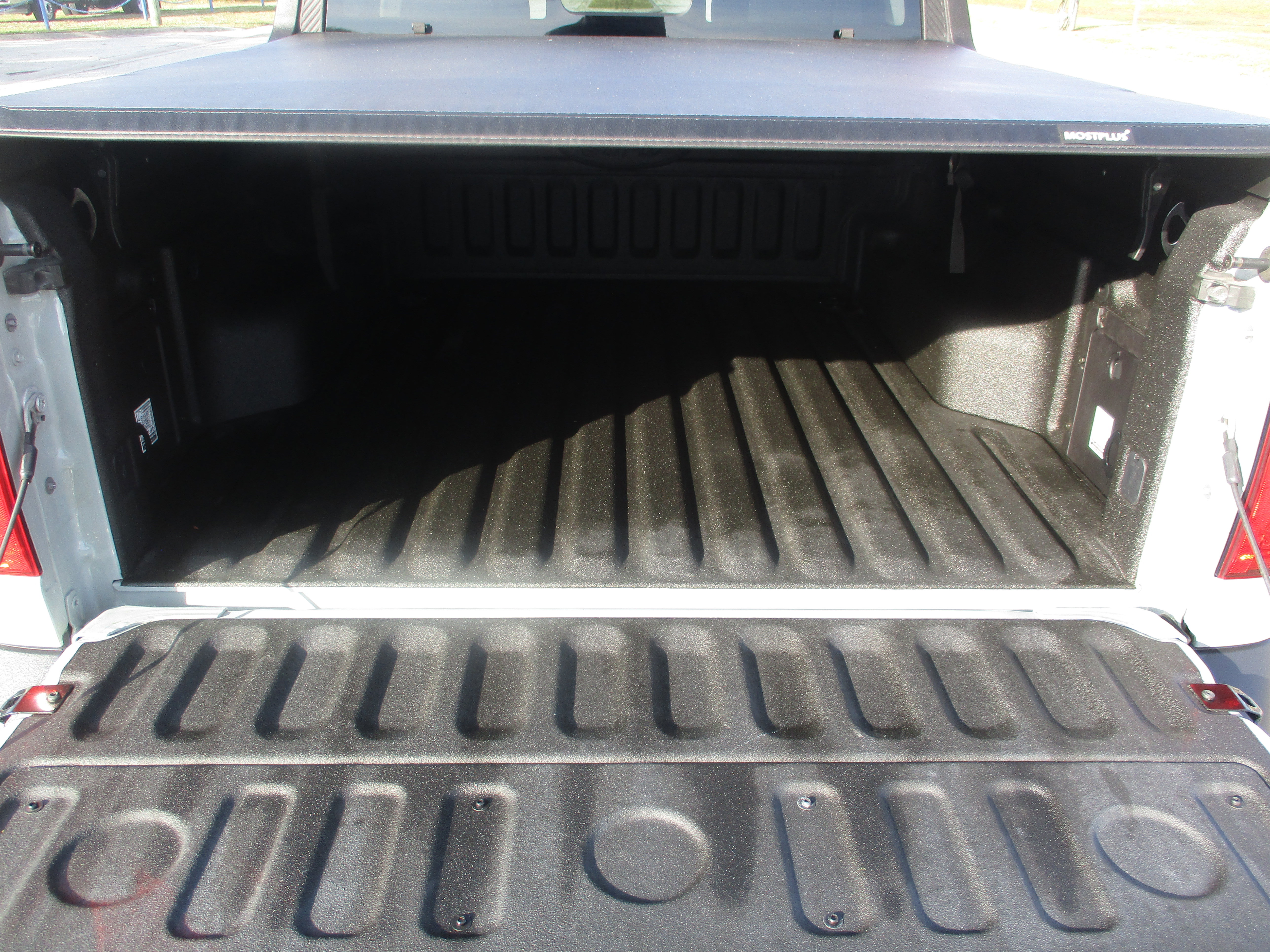 Certified 2022 Ford Maverick XLT w/ Equipment Group 300A Standard image 12