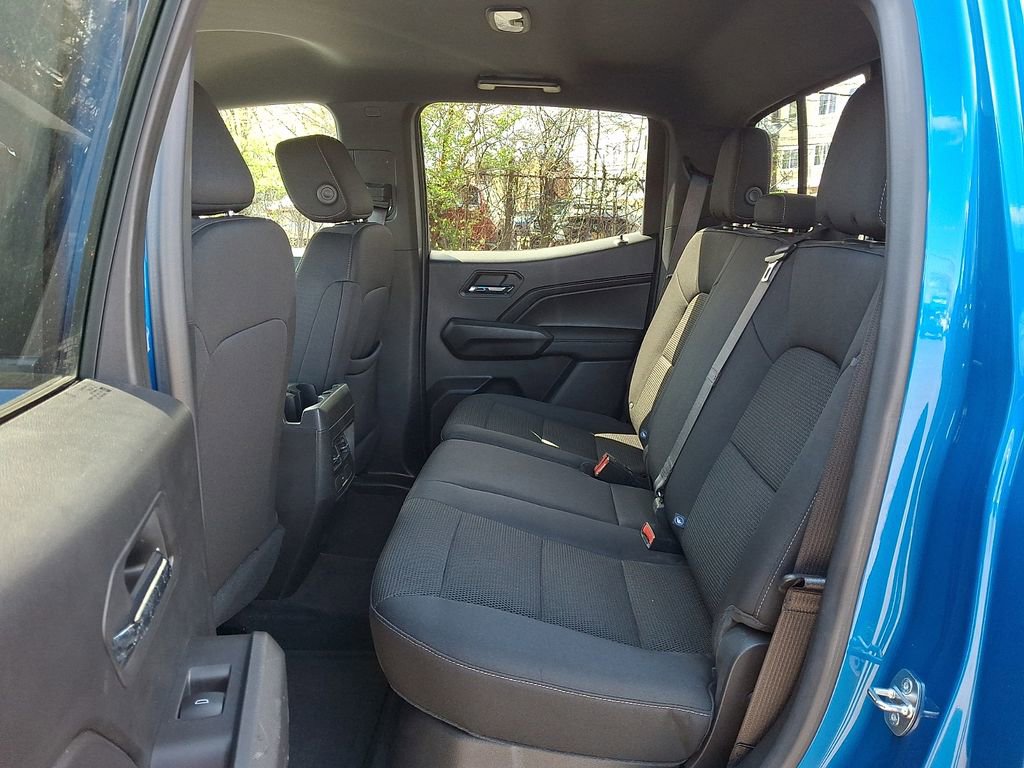 Used 2023 Chevrolet Colorado LT w/ LT Convenience Package II image 10
